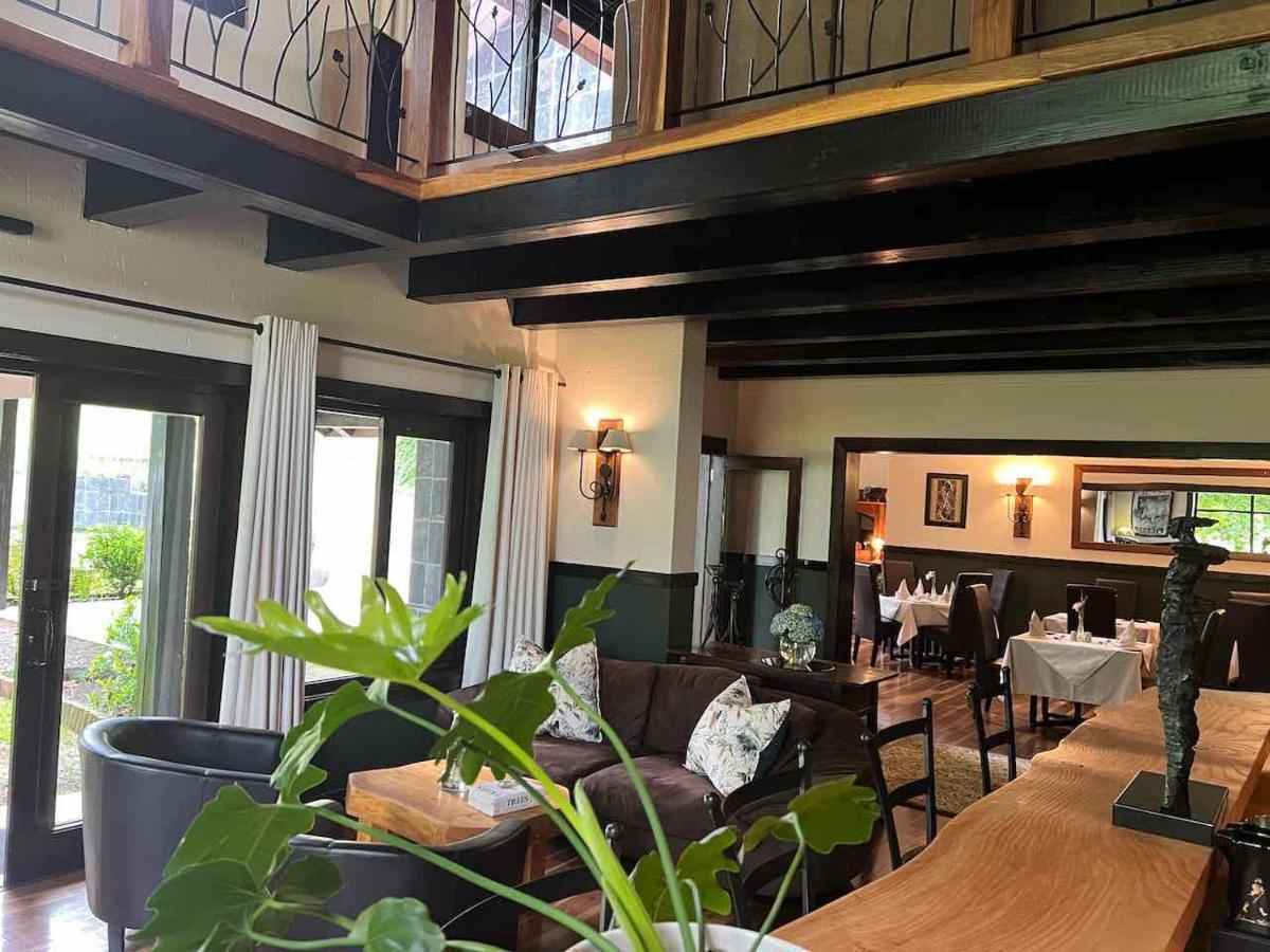 Malachite Manor Ъндърберг Екстериор снимка